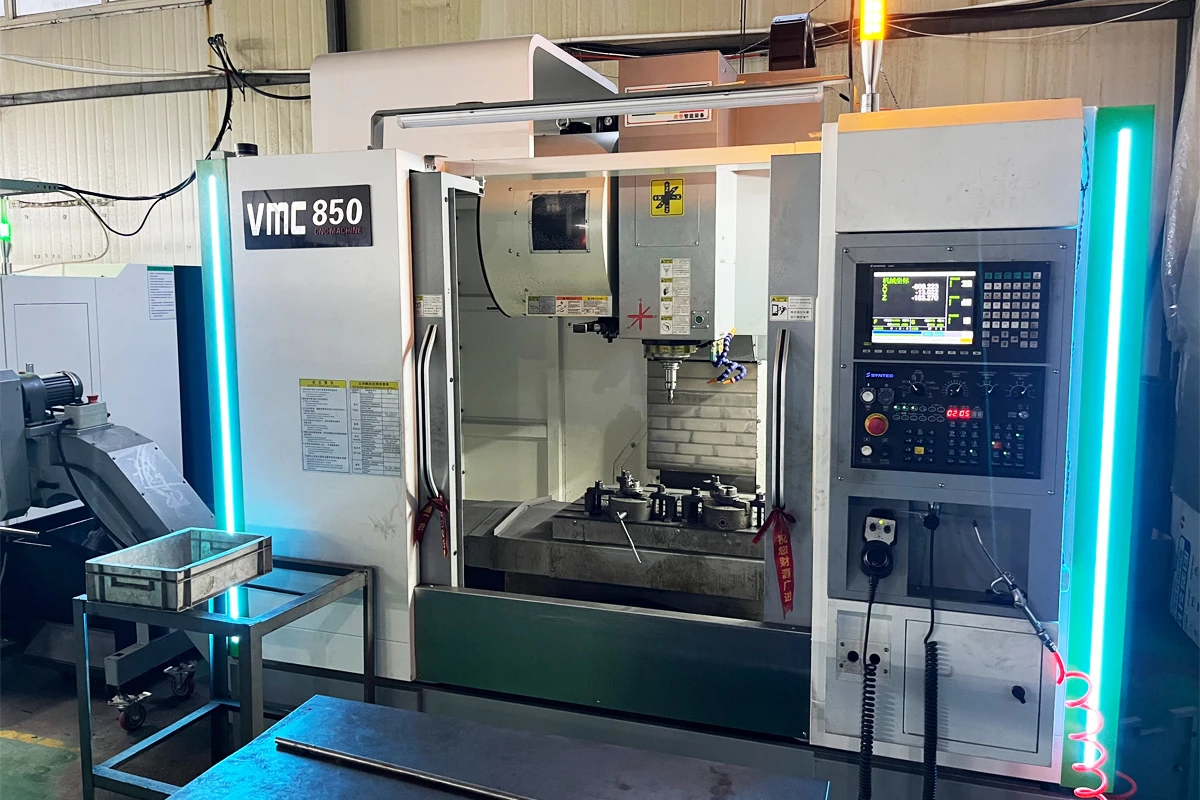 hydraulic fitting machine
